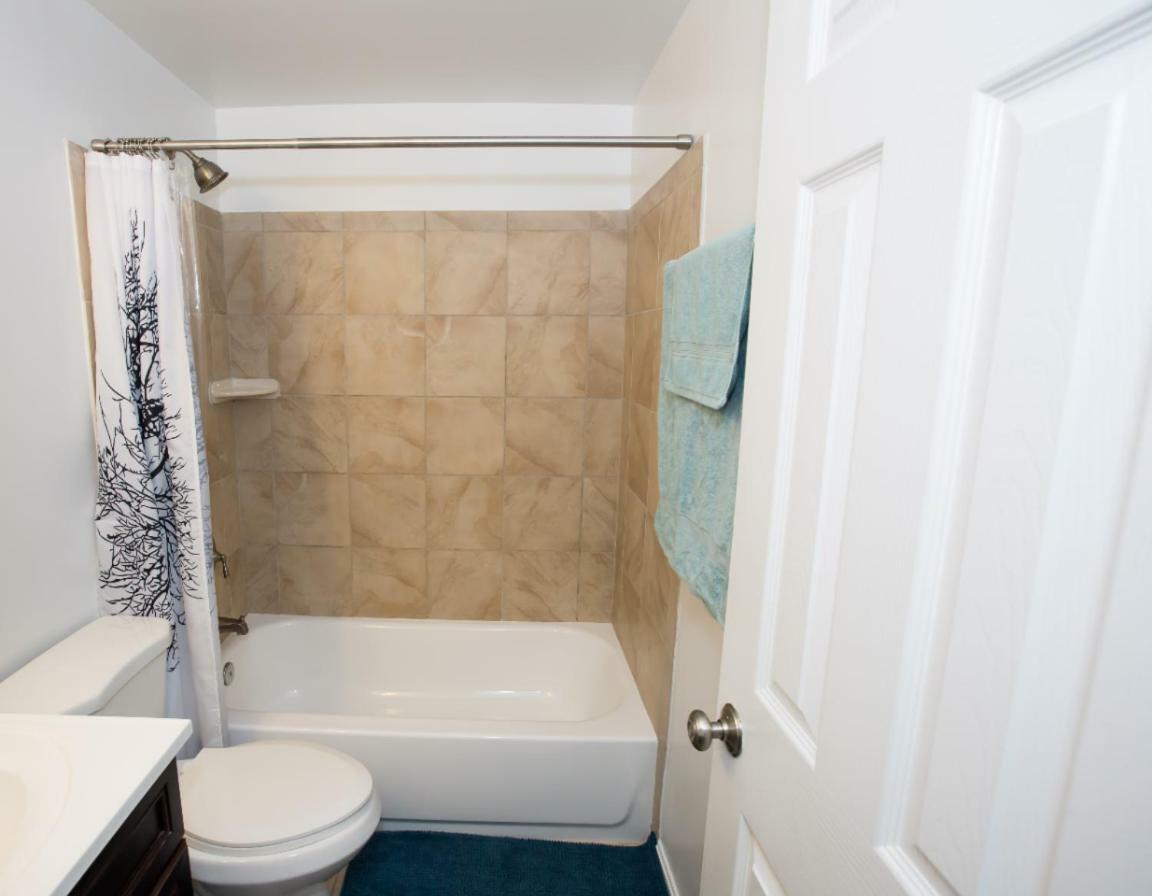Steps To Convention Center, Downtown Dc, Metro Station: Private Apartment Вашингтон Экстерьер фото